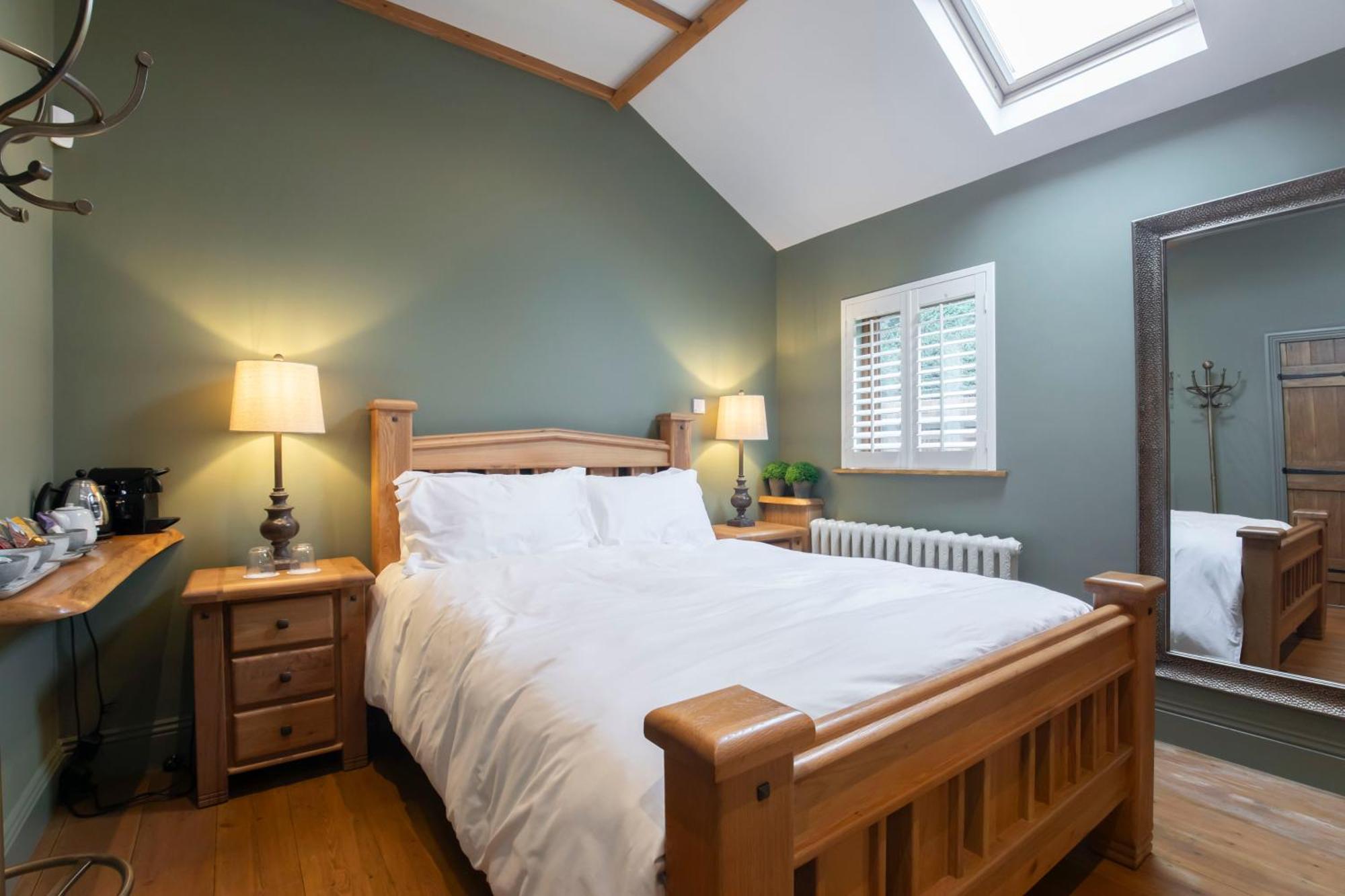 Shurdington Stable Lodge - Boutique Bed & Breakfast מראה חיצוני תמונה