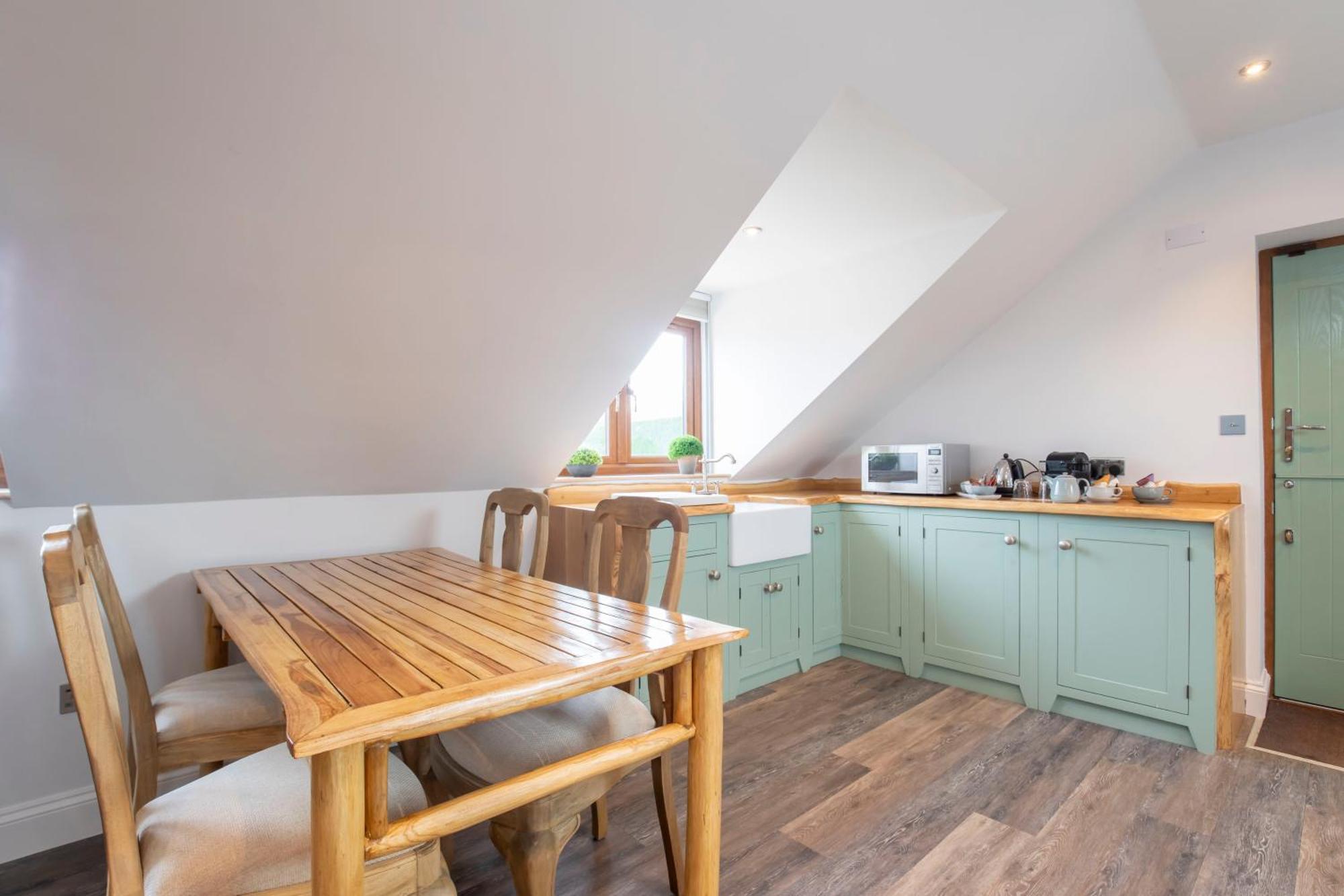 Shurdington Stable Lodge - Boutique Bed & Breakfast מראה חיצוני תמונה