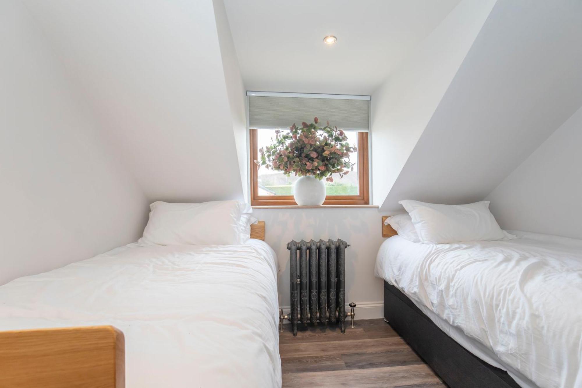 Shurdington Stable Lodge - Boutique Bed & Breakfast מראה חיצוני תמונה